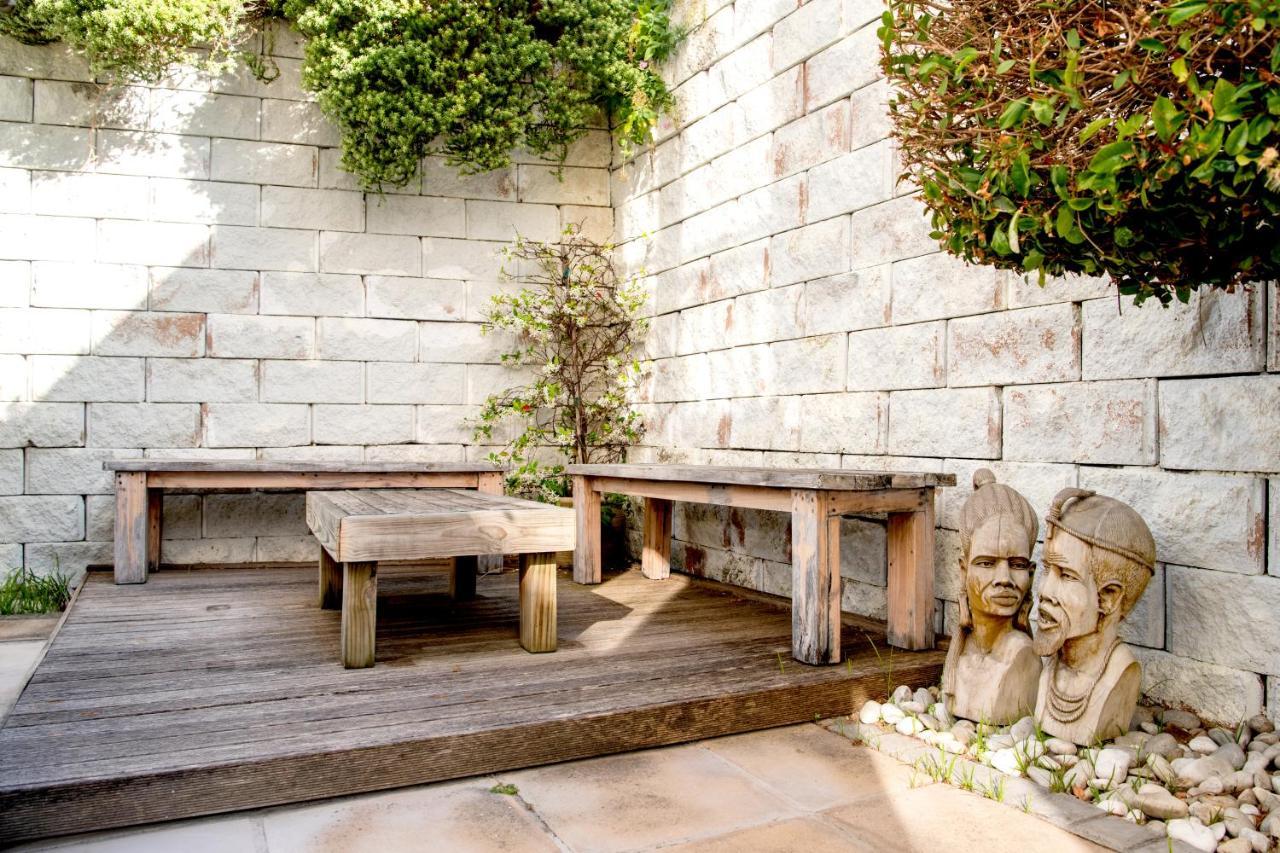 Camps Bay Guest Suite With Private Pool Cape Town Bagian luar foto